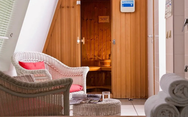 TRYP by Wyndham Koeln City Centre Hotel