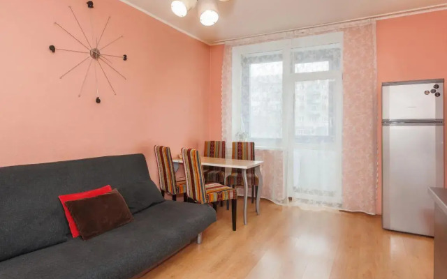 Floors and floors on 77 Moskovskaya Street