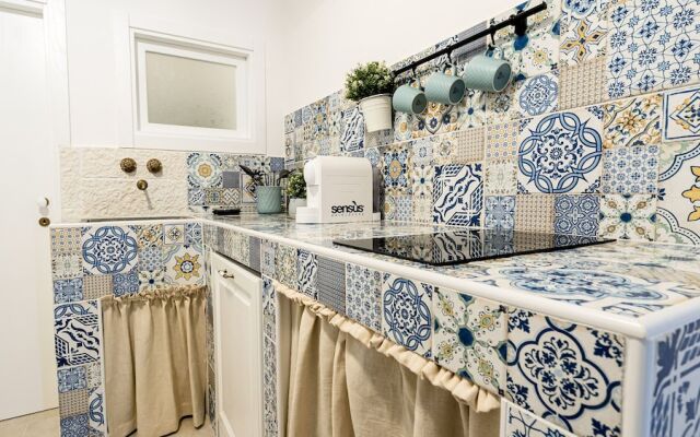 Piccola Luna Cozy Home