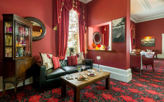 Greenhill Hotel