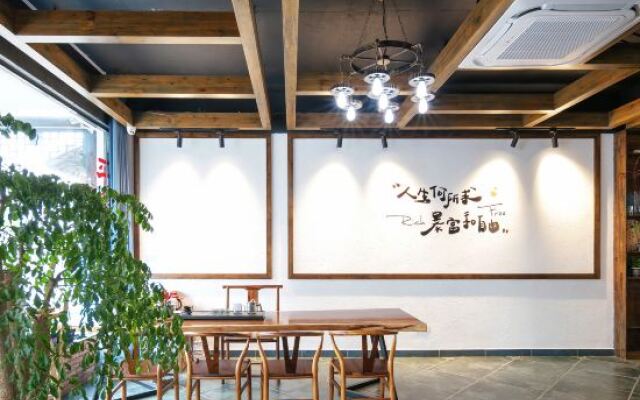 Xu Jiu Coffee Inn