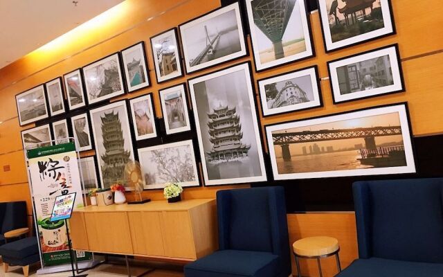 New Beacon Airport International Hotel