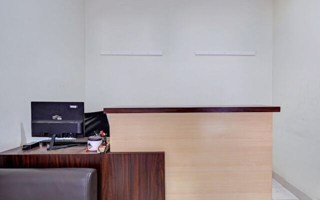 OYO Life 93103 Apartement Gateway Cicadas By Fikri Room