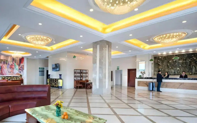 Vienna Classic Hotel (Shanghai Tinglin)