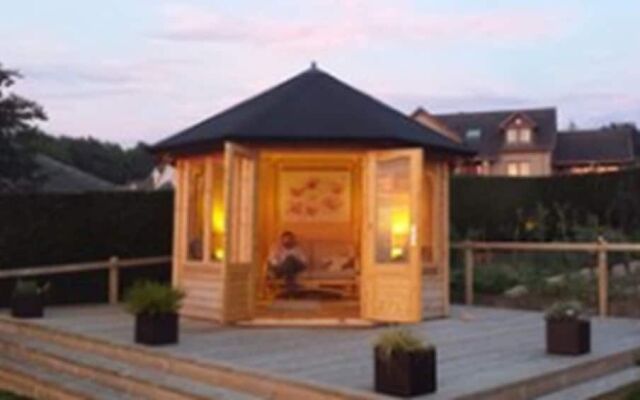 One Strathview B&B