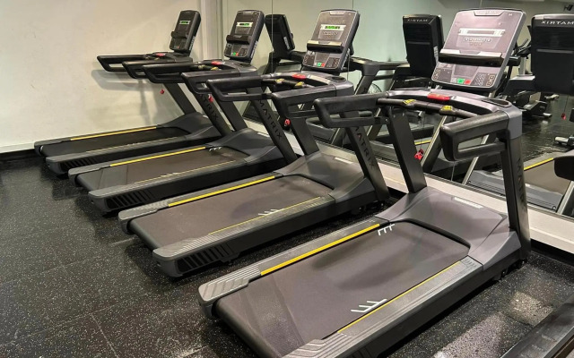 Crowne Plaza Minneapolis West by IHG
