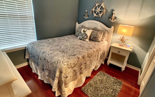 Looney Dunes - 3 Br Home