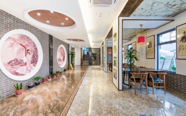 Pinwei Inn