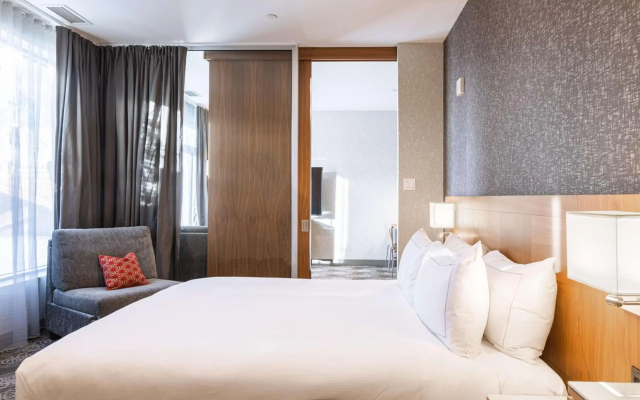 Hilton Montreal Laval