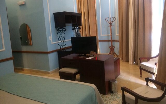 E Rueda Hotel