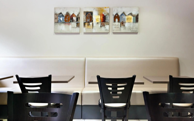 Hôtel SABLES D'O et son restaurant "LE 16 BIS"