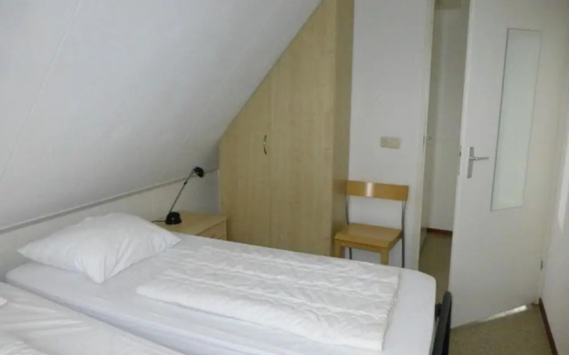 Bungalow for 6 People, Near the Beach