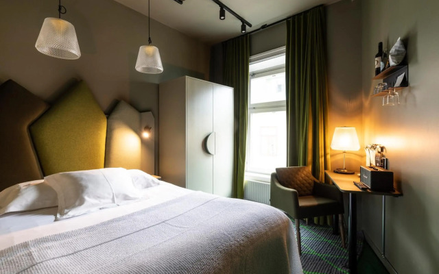 Hotel Flora
