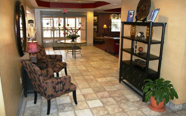 Holiday Inn Express & Suites Crossville, an IHG Hotel