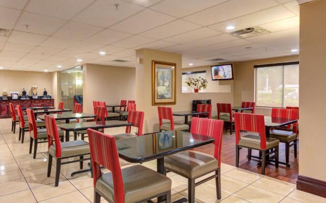 Comfort Inn St Petersburg North