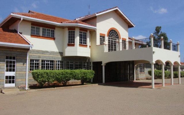 Kusyombunguo Hotel Lukenya