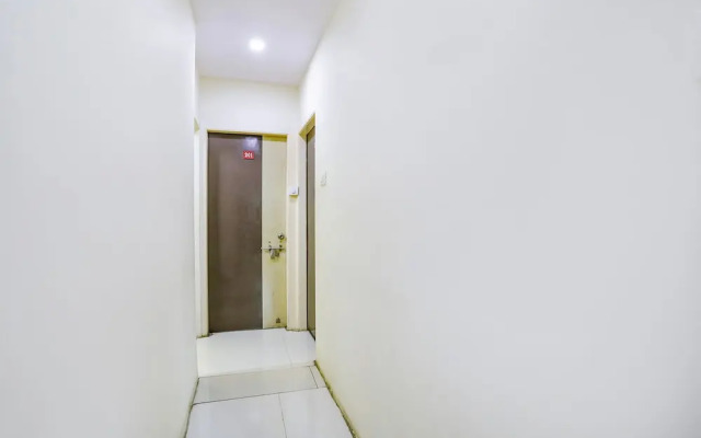 Fabhotel New Shraddha Inn