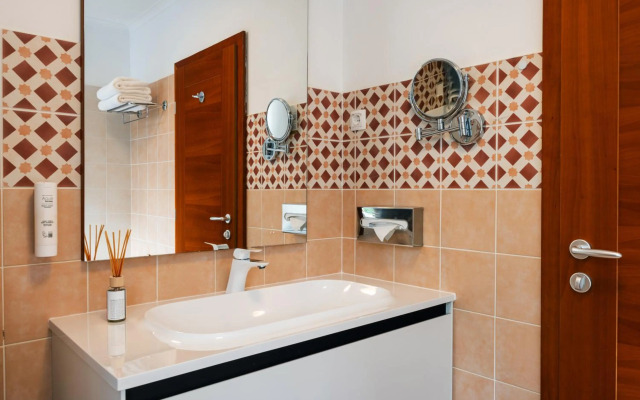 Premier Hotel Lovec