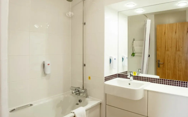 Premier Inn Dudley Town Centre