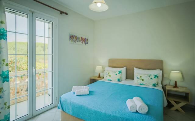 Porto Gerakas Villas