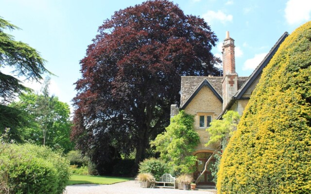 Lullington House