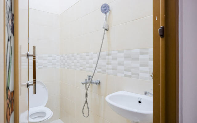 RedDoorz Plus @ Jalan P. Emir Moh Noer Lampung