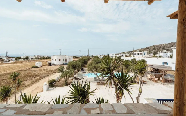 Diamantis studios apartments