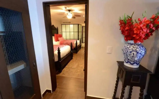 Spacious 4 BR Apt in Cabo
