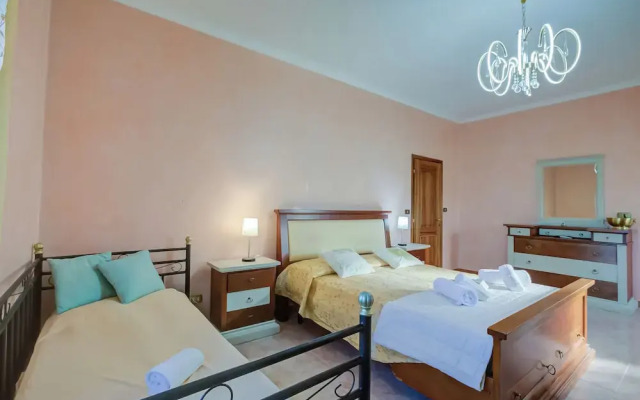 Villa Oasi With Private Pool