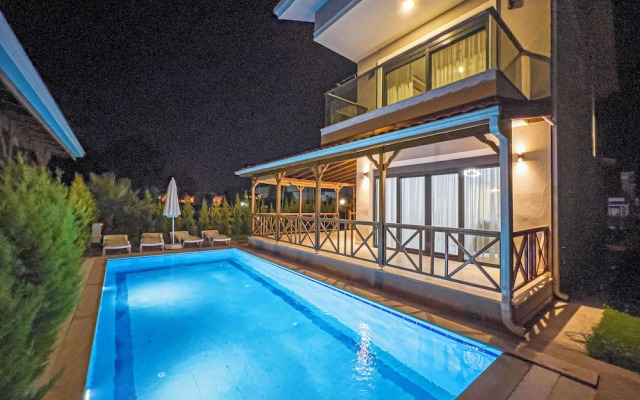 Paradise Town Villa Lisa