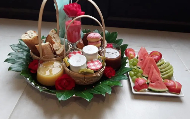 Suite room jacuzzi sauna privatif illimité Clisson