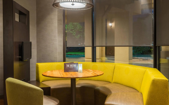 Courtyard By Marriott Danbury