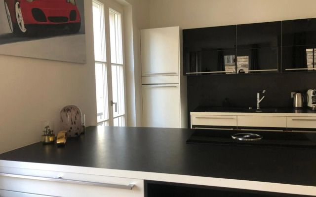 Luxury 145 m2 Apartment with Terrace