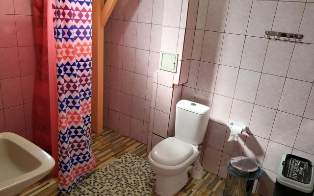 1 Hostal Galeria - Adults Only