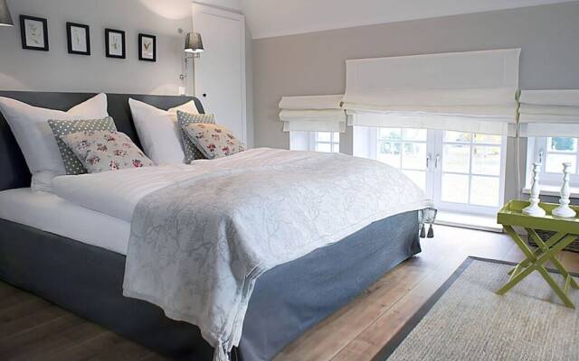 Attractive Apartment in Westerstede