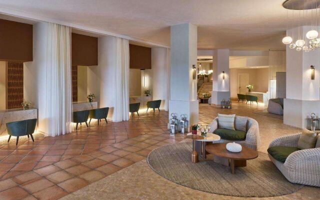 Conrad Chia Laguna Sardinia