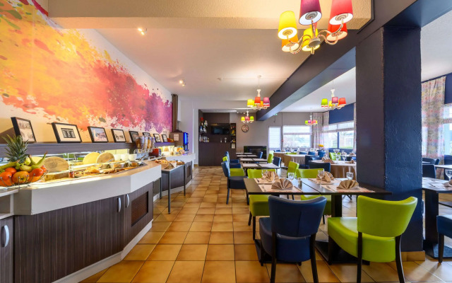 Brit Hotel Confort CAMBRAI