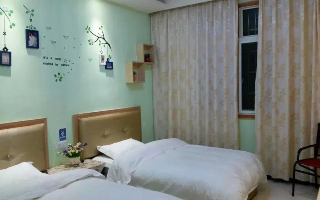 No.1 Qingnian Inn