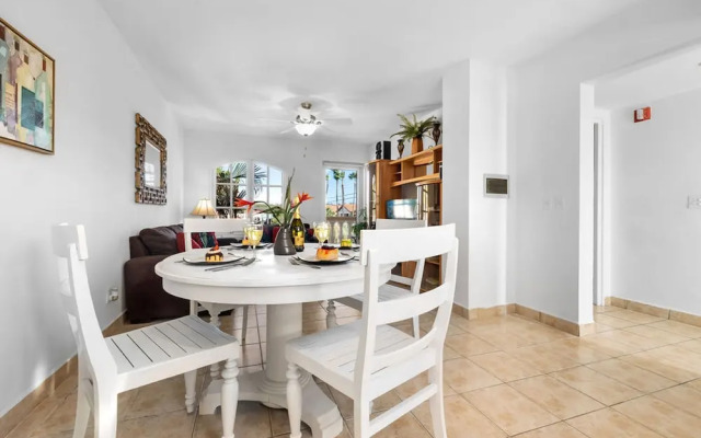 1BR Condo Wacamaya Condos Great Pool Location