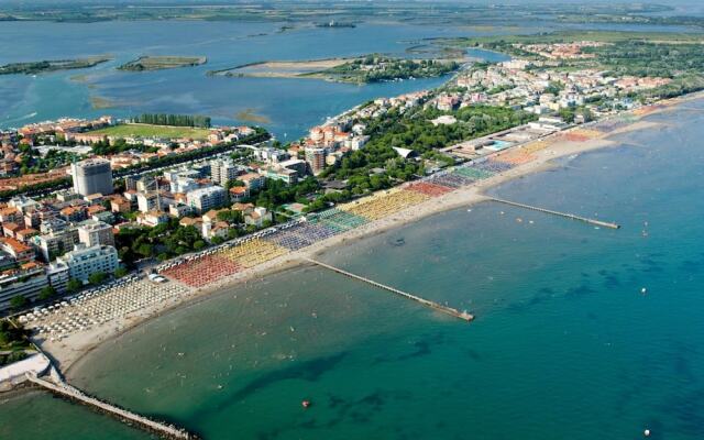 Grado Pineta Lovable Seaview Apartment - Beahost