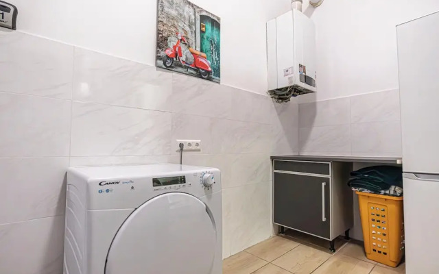 Large 5BR Central Flat Near Augarten