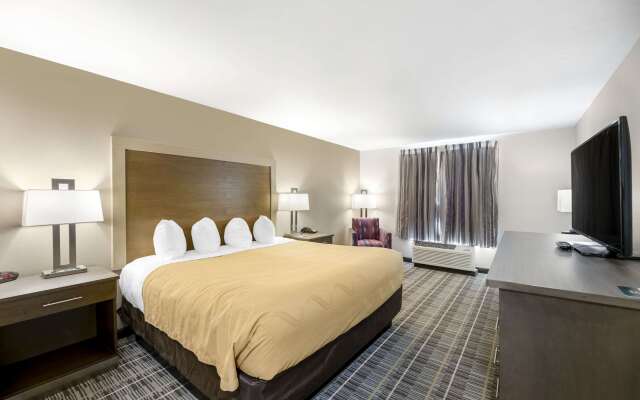 Quality Inn & Suites Carlsbad Caverns Area