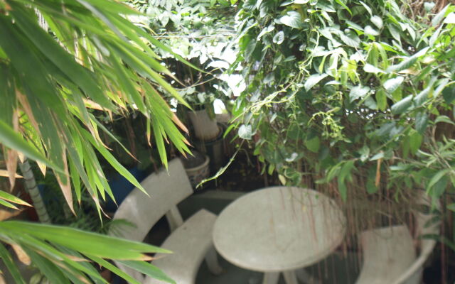 Onetel Saigon Panorama - Hostel