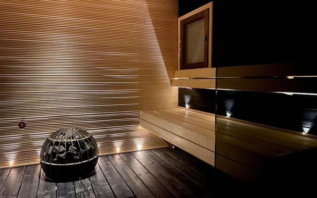 Idyllic Villa Unikko With Jacuzzi And Sauna