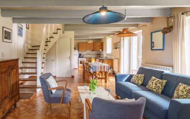 House Pen Ilis Ploneour-Lanvern