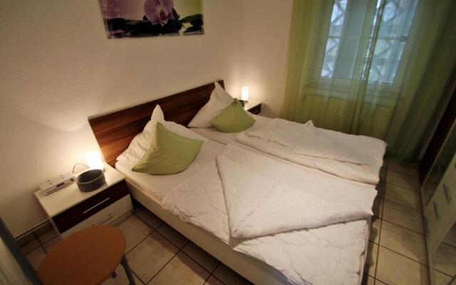 Haus am See - Steinwarder HAS-01B