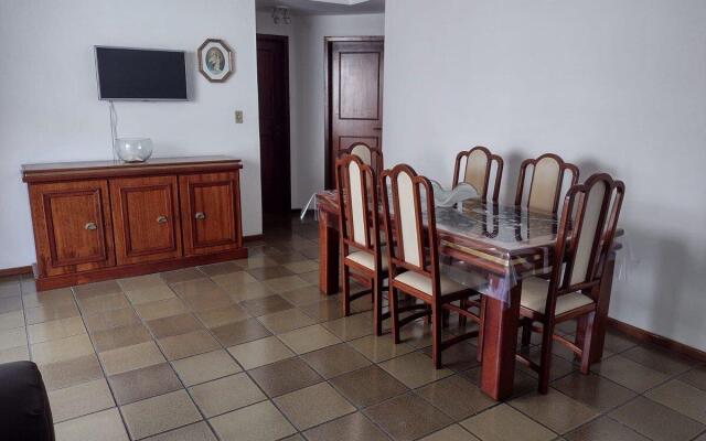 Apartamento Praia do Forte Familiar com piscina