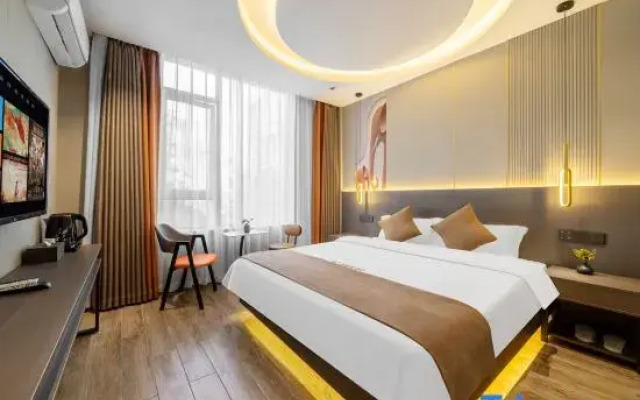 Shanghai Magic House Intelligent Hotel (Baoshan Hulin Road Branch)