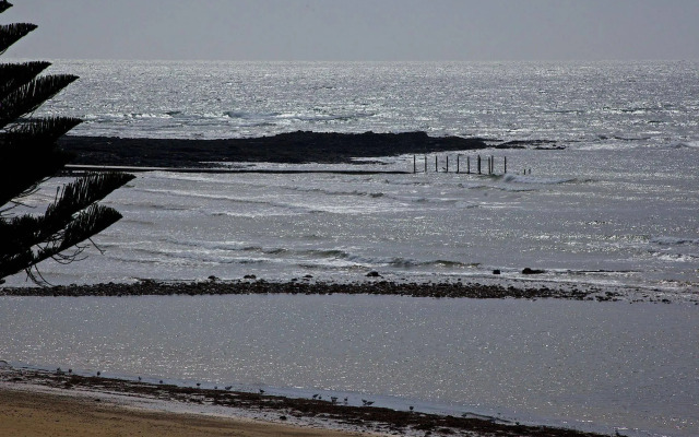 Penguin Beachfront Apartments
