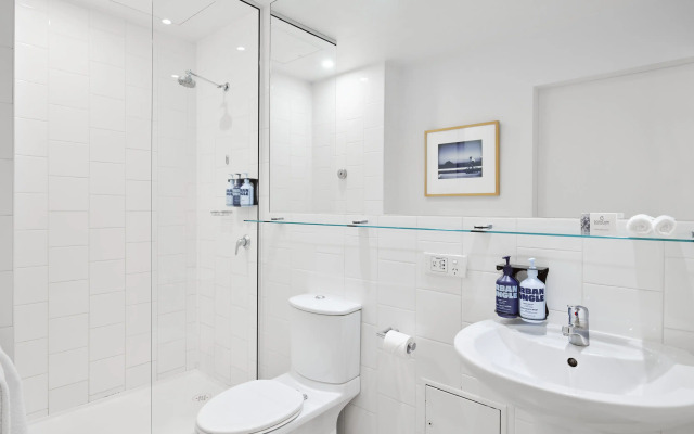 Saint Kilda Beach Hotel (formerly Rydges St Kilda)